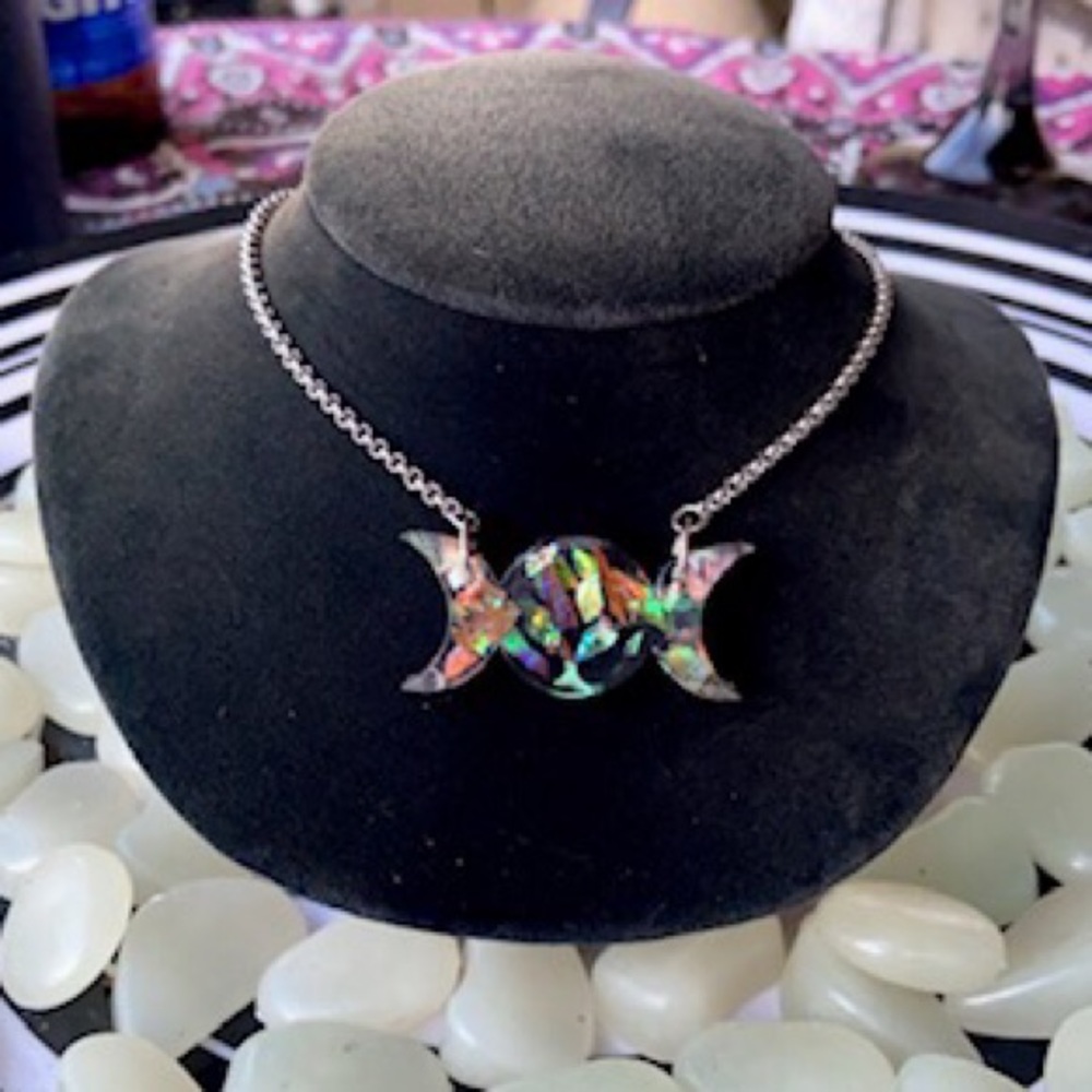 Black & iridescent glitter resin moon phase - Picture 6 of 13